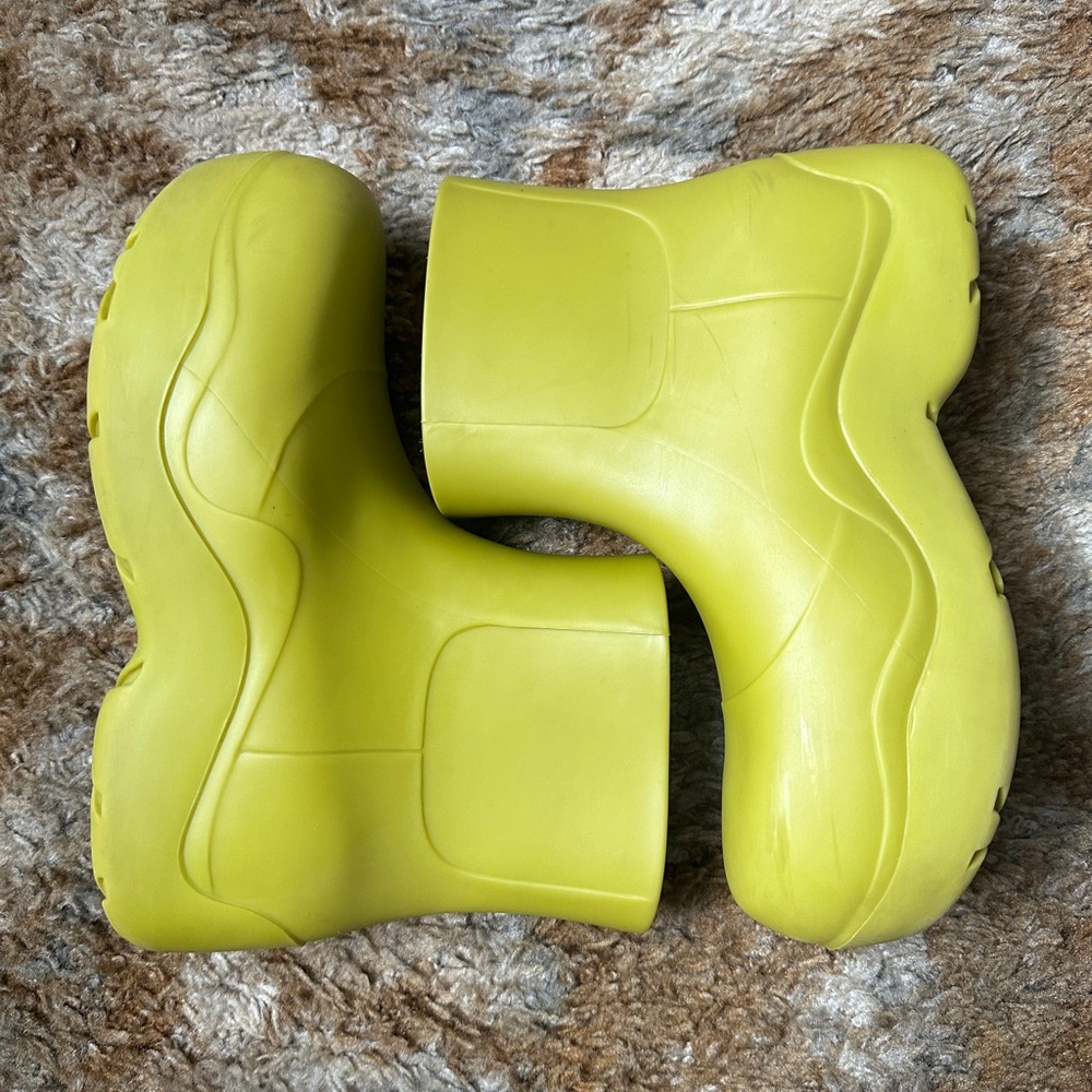 Bottega Veneta Puddle Boots